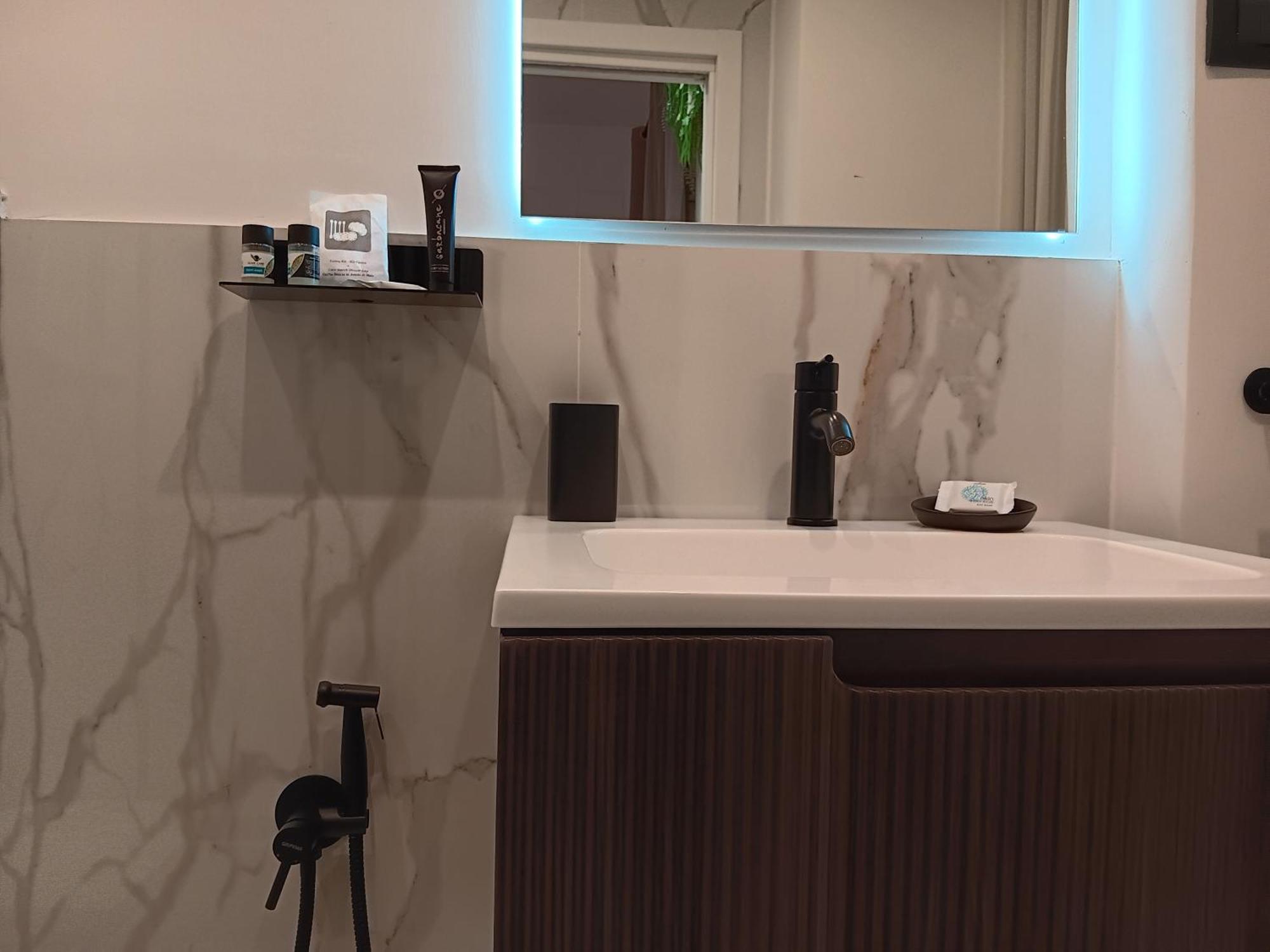 Apartamento La Maison Di Luche' Nápoles Habitación foto